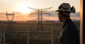 Petrom a repornit centrala de la Brazi. România exportă energie, mai ales pe seama vântului bun și a producției hidro