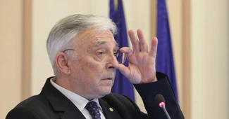 BNR e foarte îngrijorată pentru banii băncilor. Instituția se teme că procesele inițiate de clienții băncilor în cazul ROBOR ar putea duce la pierderi mai mari decât amenzile aplicate de Consiliul Concurenței