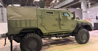 VLAH, primul vehicul blindat fabricat 100% în România, a fost prezentat astăzi la Moreni