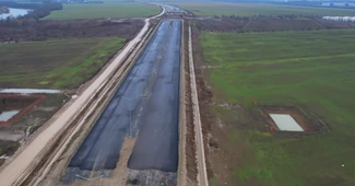VIDEO Autostrada Bucureștiului A0: „Urme de asfalt” pe lotul chinezilor