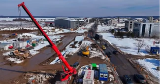 VIDEO Autostrada Bucureștiului A0: Românii de la Baxcom toarnă beton la pasajul DN3, punct critic de pe lotul chinezilor