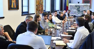 Primăria Muncipiului București va începe lucrările de amenajare a Parcului Herăstrău. Primul pas va consta în golirea lacului de apă. Ciucu vrea să instaleze și o statuie a regelui Mihai