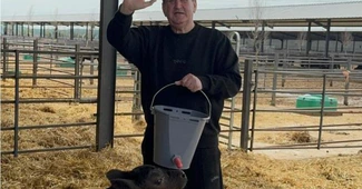 Fostul vicepremier Gabriel Oprea își investește milioanele într-o fermă de vaci a lui Gigi Nețoiu – Agrointeligența