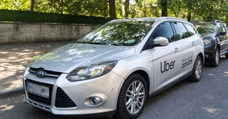 Unde au mers cel mai des românii cu Uber anul acesta. Top 3 destinații în funcție de regiunea țării