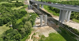 VIDEO Autostrada A13 Sibiu – Făgăraş: Makyol avansează pe toate cele patru loturi. Care mai este stadiul lucrărilor