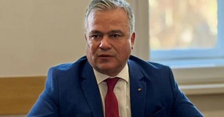 Adrian Veştea anunță că vrea să candideze pentru președinția Partidului Național Liberal