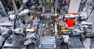 Geely vrea să producă mașini în fabricile europene ale Volvo. Strategia chinezilor pentru extinderea pe piața UE