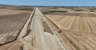 VIDEO Pistă de avioane pe autostradă. Unde se construiește acum această facilitate în România