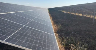 Cel mai mare parc fotovoltaic din România va fi inaugurat oficial luna viitoare. Israelienii de la Nofar pun în funcțiune două centrale dintr-un foc, peste 300 MW odată