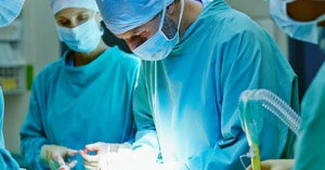 Cazurile de malpraxis medical au început să se înmulțească. Ce trebuie să știi ca parte vătămată a unui act medical corupt înainte de intentarea unui proces – Avocat Radu Pavel
