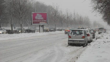 CNADNR: Zeci de drumuri din 29 de judeţe sunt acoperite cu zăpadă