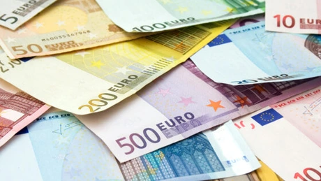 OCDE: Zona euro are nevoie de o mie de miliarde de euro