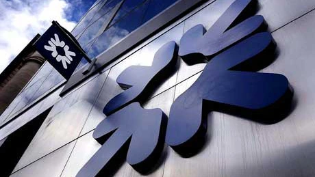 Acţionari ai RBS dau în judecată banca pentru 2,4 mld. lire, pierdute în urma crizei financiare
