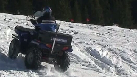 Peste 100 de intervenţii ale salvamontiştilor în ultima zi a anului şi în noaptea de Revelion