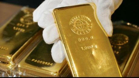 Preţul aurului a scăzut la minimul ultimelor trei luni