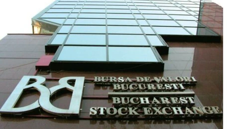 Bursa a scăzut uşor, pe un rulaj susţinut în principal de acţiunile OMV Petrom şi SIF Transilvania