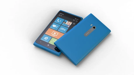 Nokia reduce la jumătate preţul Lumia 900. Vezi unde