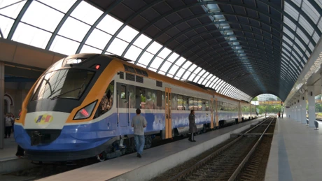 Cum arată noile trenuri româneşti făcute pentru moldoveni. FOTO