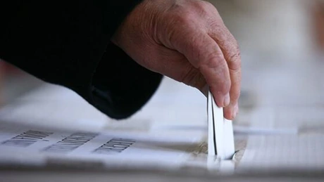 Exit-poll-uri: Marea majoritate a alegătorilor au votat pentru demiterea lui Traian Băsescu