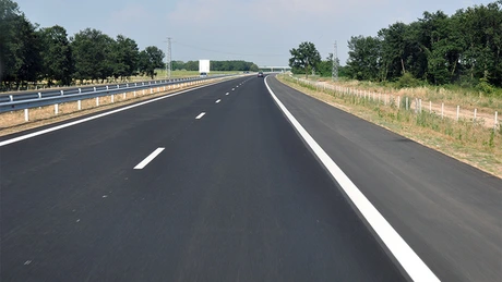 România: O autostradă e gata, dar rămâne închisă pentru că n-are cine-i tăia panglica