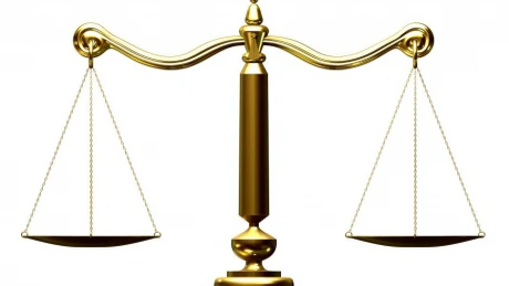 Admitere în magistratură 2012: în jur de 5.000 de candidaţi concurează pe 300 de posturi