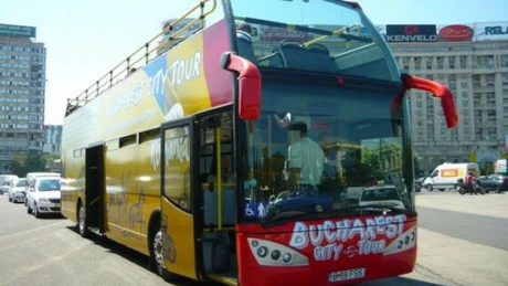 Autobuzele supraetajate vor circula pe traseul liniei turistice Bucharest City Tour din 15 mai