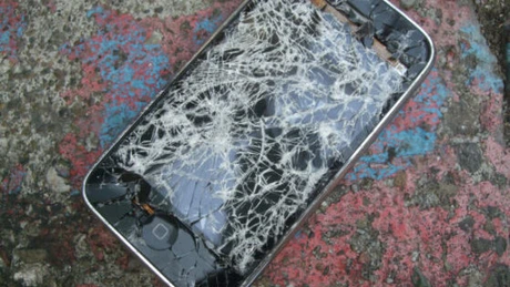 Unde se produc cele mai multe accidente cu telefoane iPhone
