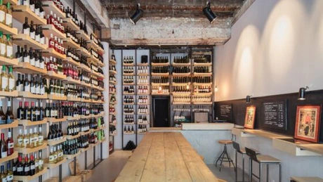 Magazin de vin în Centrul Vechi: business de 130.000 de euro dupa primul an de la deschidere