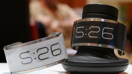 Cel mai subţire ceas de mână din lume a fost lansat la CES