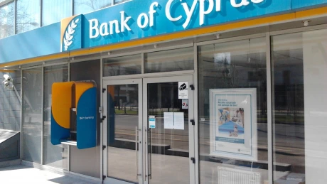 BCR nu mai este interesată de sucursala Bank of Cyprus. Raiffeisen şi-ar fi retras oferta
