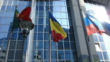 Scrisoare a Senatului României către UE: Mari retaileri, acuzaţi de nereguli în România