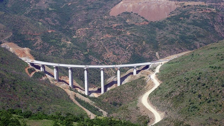Ce autostrăzi a făcut Bechtel pe lângă România