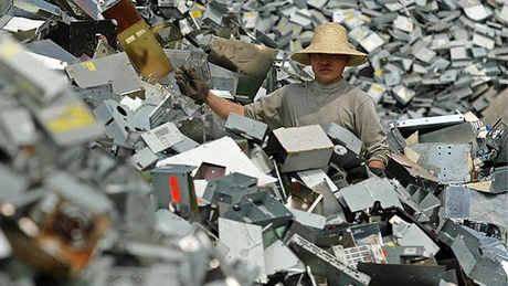 Comisia Europeană cere României şi Estoniei să îşi îmbunătăţească gestionarea deşeurilor de echipamente electrice şi electronice