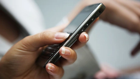 Vodafone oferă SMS-uri naţionale nelimitate pentru utilizatorii de cartelă