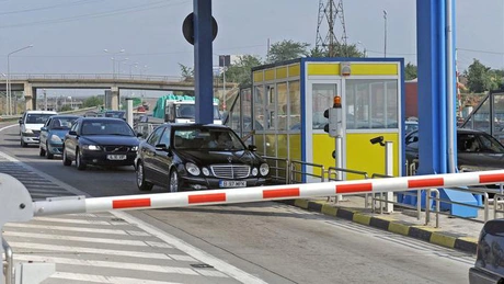 Taxarea autostrăzilor din România, nu cu bariere, ci prin SMS, cod de bare sau vinietă de la benzină