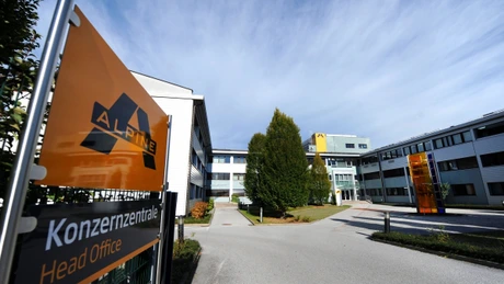 Alpine Holding a declanşat cel mai mare caz de insolvenţă din Austria. Are contracte şi în România