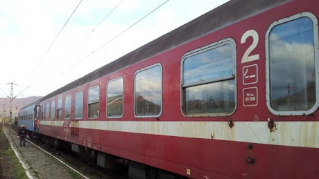 Trenurile Bucureşti-Viena şi retur, deviate prin Bratislava, din cauza inundaţiilor din Ungaria