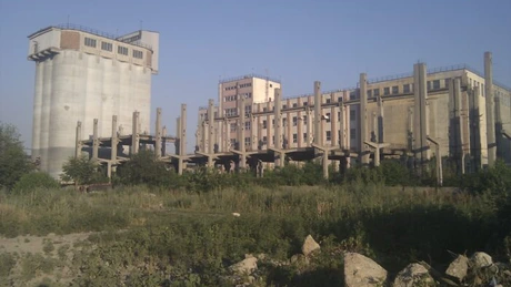 Fabrica de pâine Lujerul şi-ar putea închide porţile la 1 august. Terenul va fi scos la vânzare