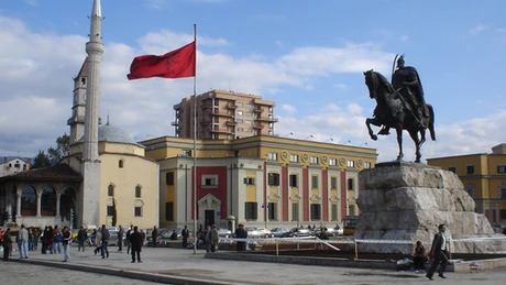 FMI acordă Albaniei un împrumut de 330,9 milioane de euro