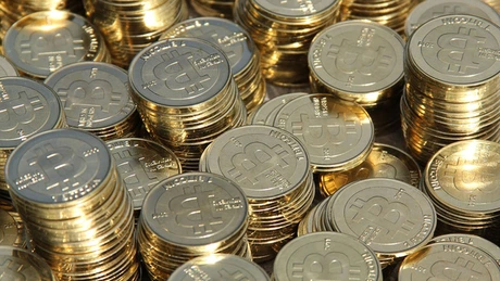 Bitcoin a crescut cu 15%; capitalizarea pieţei criptomonedelor a depăşit 300 de miliarde de dolari