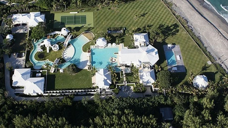 Celine Dion vinde casa din Florida pentru 72,5 milioane de dolari