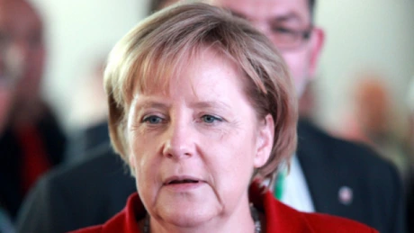 Merkel: Grecia nu ar fi trebuit să fie primită niciodată în zona euro