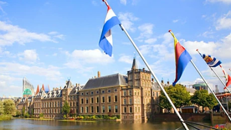 Un ministru olandez propune un cod de alertă privind circulaţia forţei de muncă în spaţiul UE