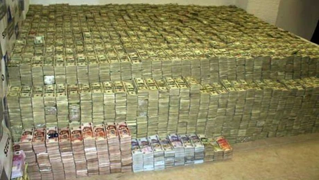 Ai casă sau bani la bancă? E posibil să fii obligat să-ţi declari averea la Fisc