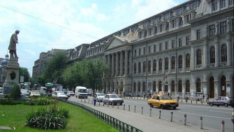 Universitatea Bucureşti pune la dispoziţia absolvenţilor de liceu, licenţă şi masterat peste 7.800 de locuri la buget