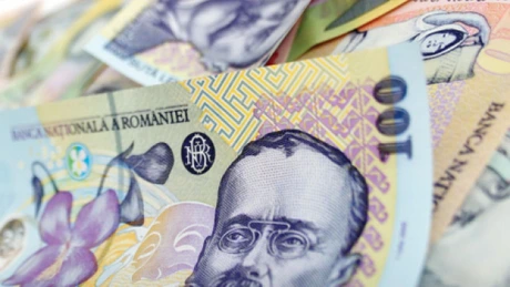 Românii cu bani caută ţinte de investiţii pentru miliardele de lei disponibile