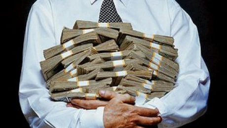România are 10.600 de milionari în dolari şi un miliardar - raport