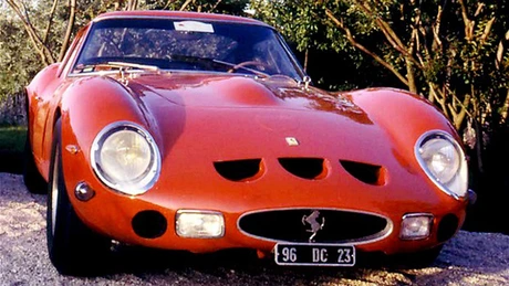 Un Ferrari 250 GTO, vândut pentru 52 milioane dolari, a devenit cea mai scumpă maşină din lume