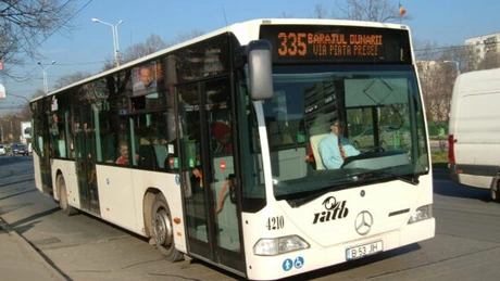 Programul RATB de Crăciun şi Revelion. Cum circulă autobuzele, troleibuzele şi tramvaiele din Capitală