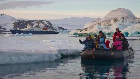 Ministerul Educaţiei trimite o expediţie ştiinţifică în Antarctica